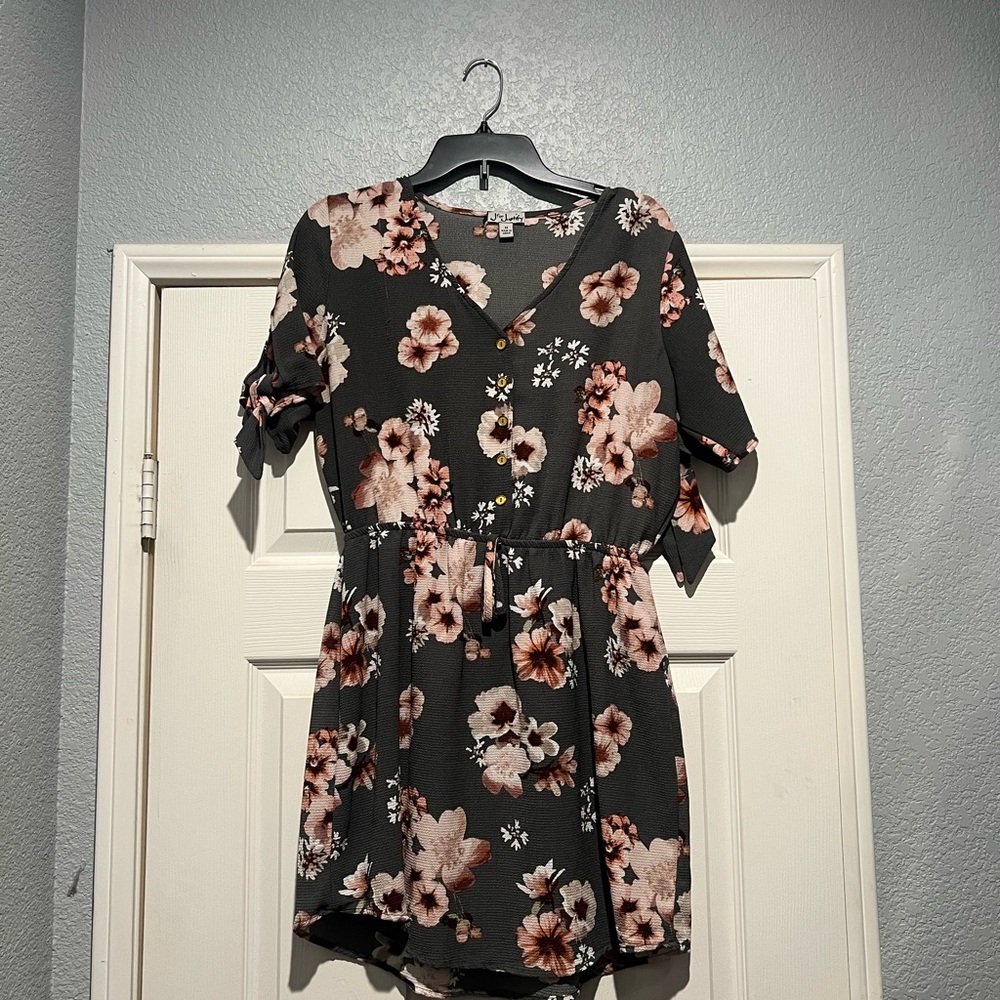 J for Justify Gray Floral Dress